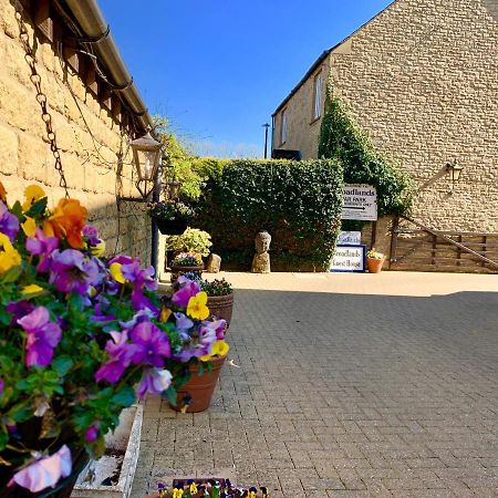 Broadlands (Adults Only) Hotel Bourton-on-the-Water Bagian luar foto