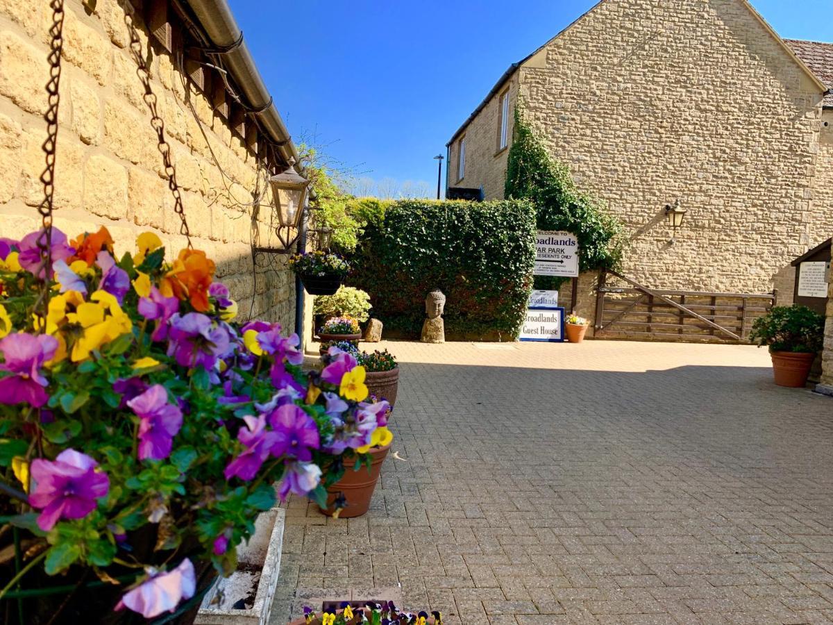 Broadlands (Adults Only) Hotel Bourton-on-the-Water Bagian luar foto