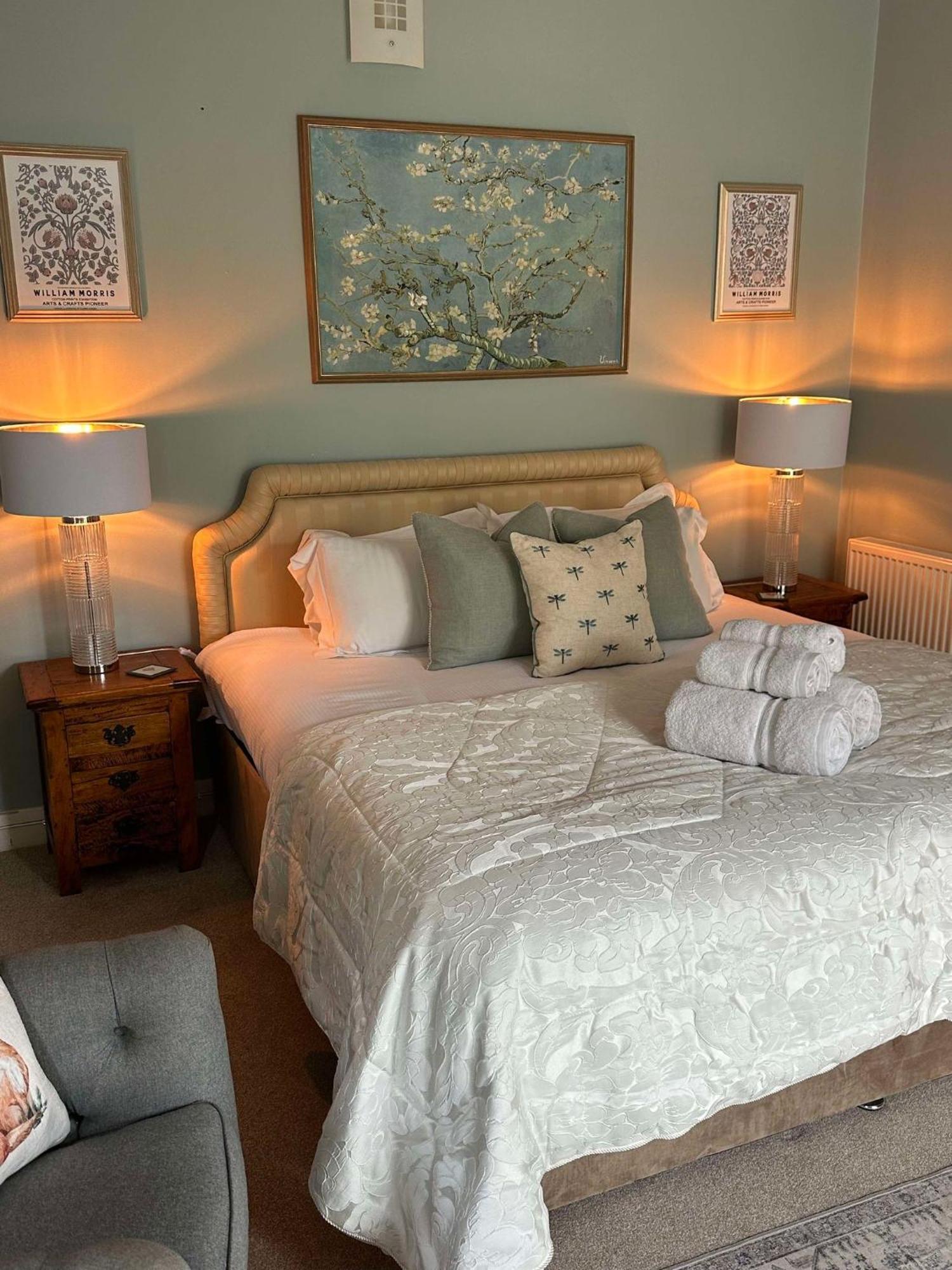 Broadlands (Adults Only) Hotel Bourton-on-the-Water Bagian luar foto