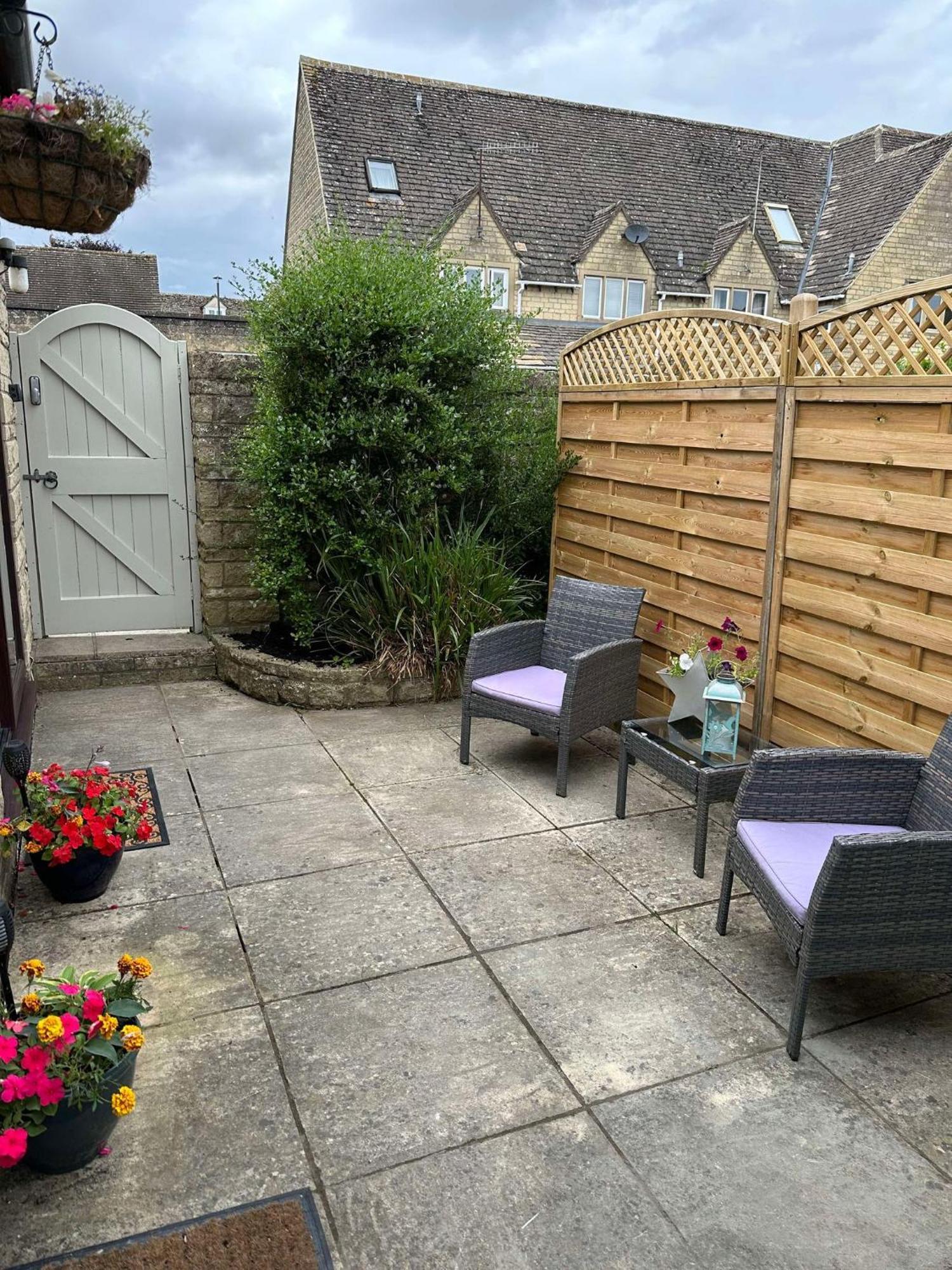 Broadlands (Adults Only) Hotel Bourton-on-the-Water Bagian luar foto